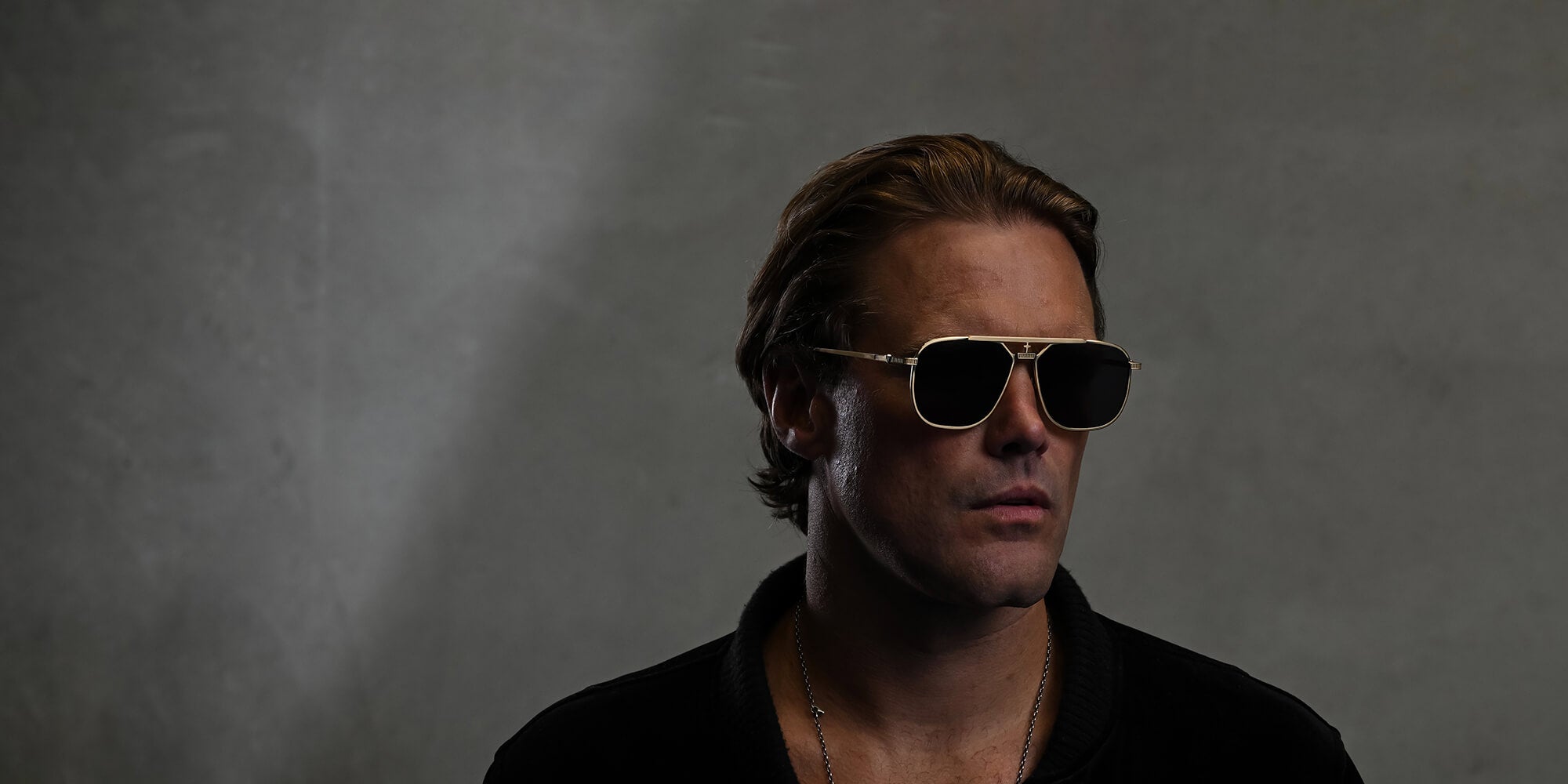 KISS HALL Sunglasses - Square Minimalist Frame With Metal Details, UV400 Lenses, Unisex Men & Women
